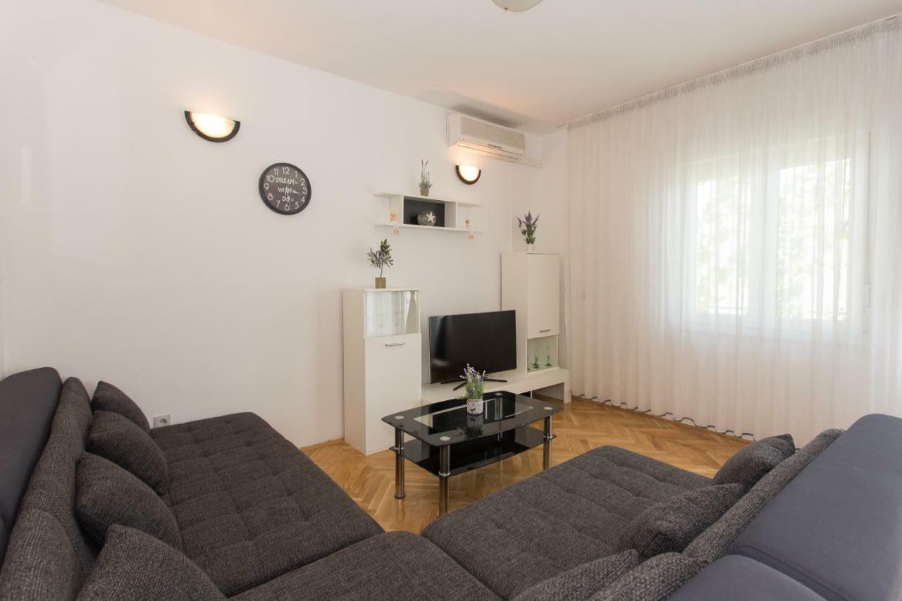 Apartment Mate Kaštela エクステリア 写真